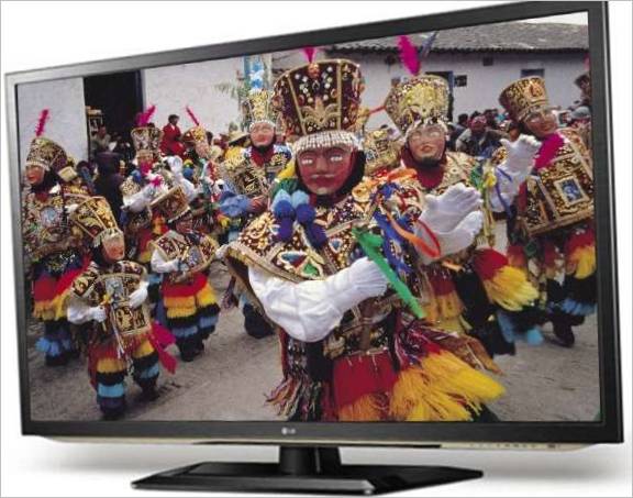 LG 47LM580S TV