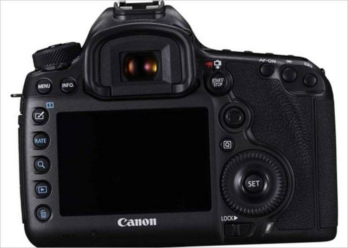 Canon EOS 5D Mark III Kit SLR camera