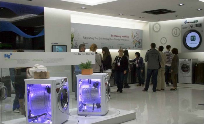 LG showroom - wasmachines