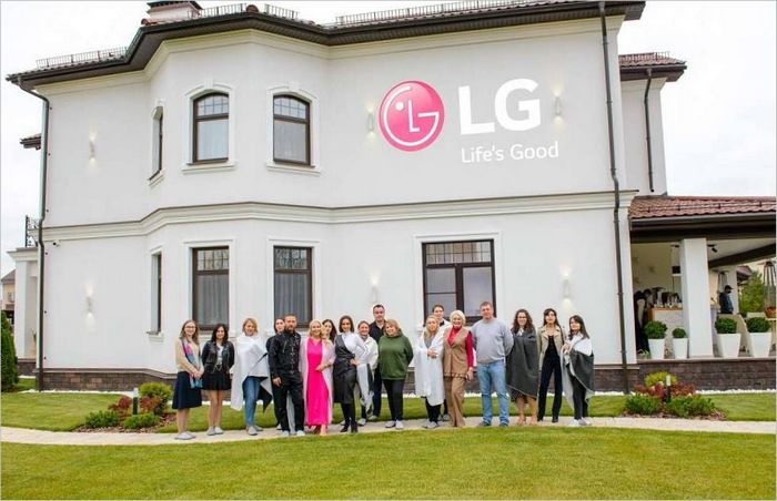 LG housewarming