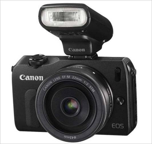 Compacte camera CANON EOS M