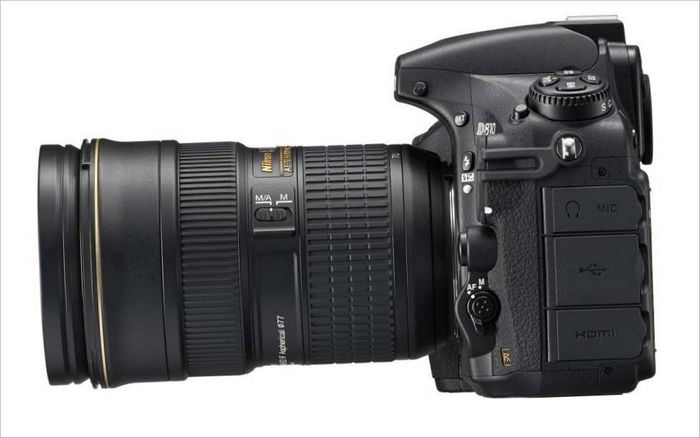 Nikon D810 SLR camera - rechts